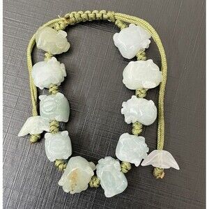 jadeite carved stone pig bracelet Green EUC adjustable 3”-5”
